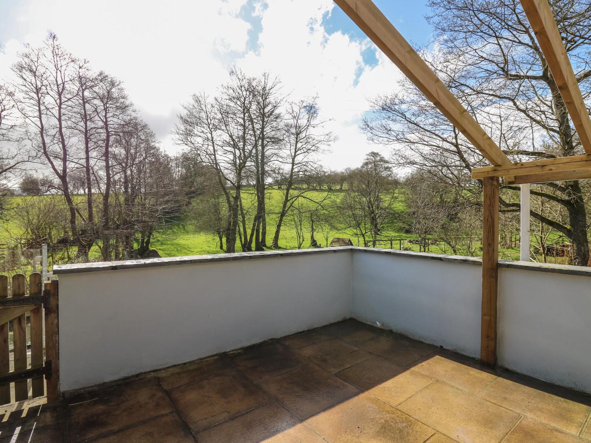 The Barn At Glanoer Villa Bettws Disserth Bagian luar foto